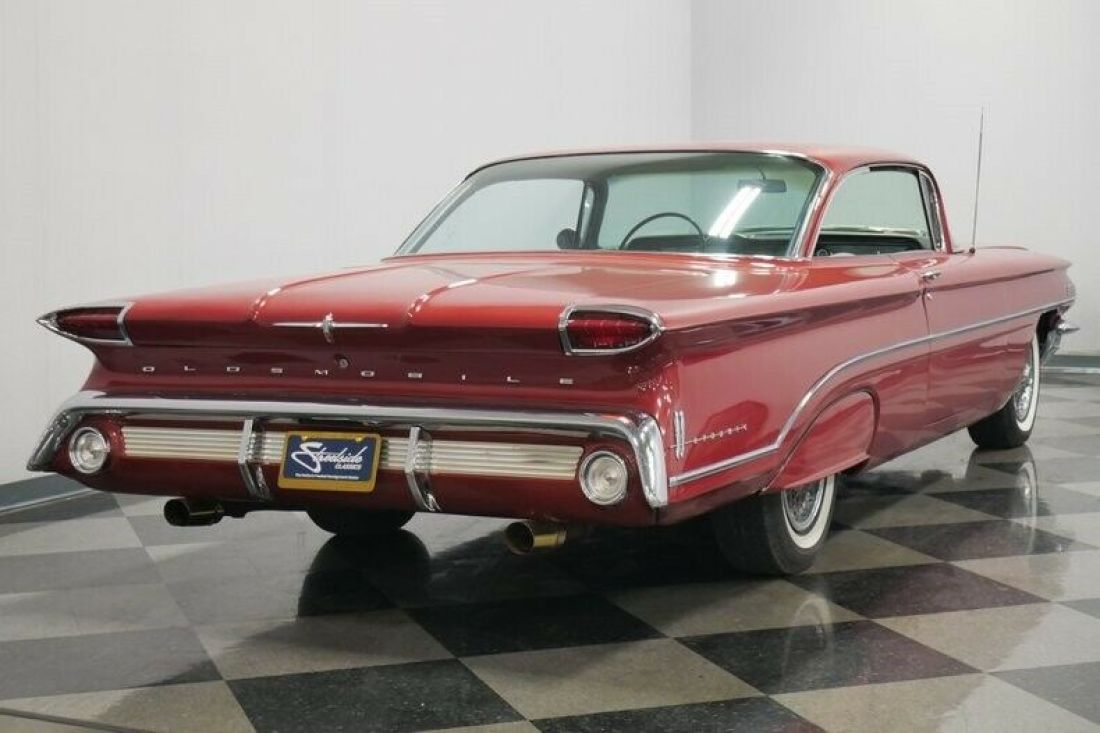 1960 Oldsmobile Eighty-Eight Holiday Coupe - photo 13