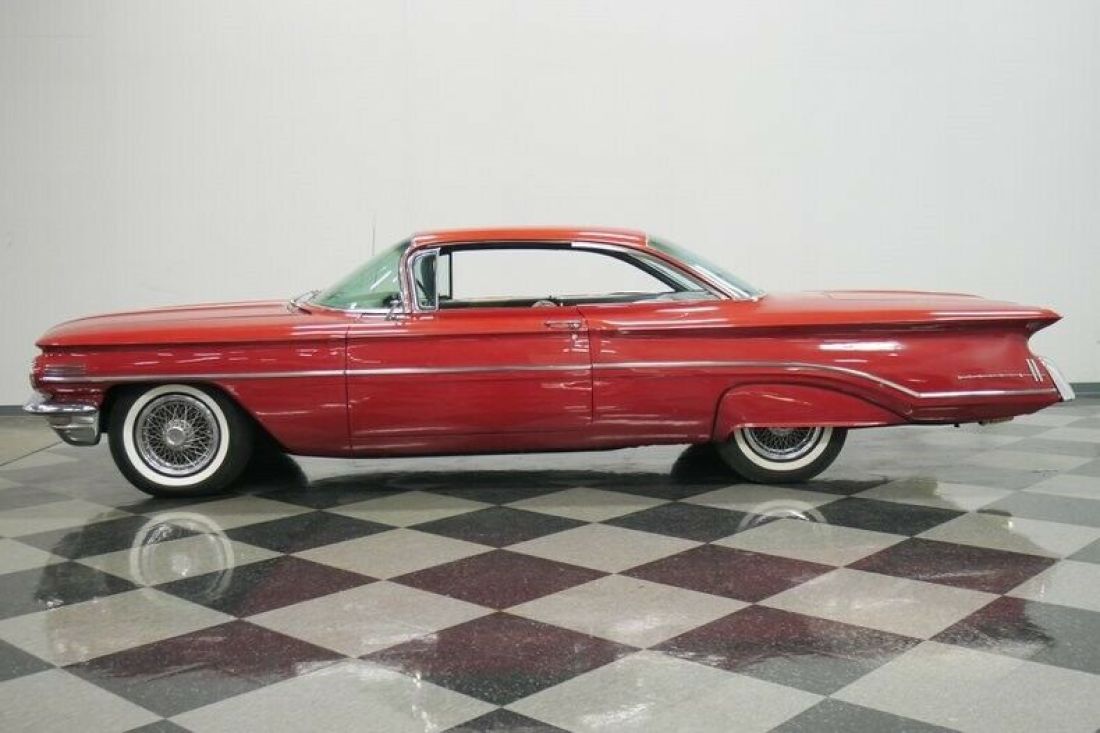 1960 Oldsmobile Eighty-Eight Holiday Coupe - photo 3