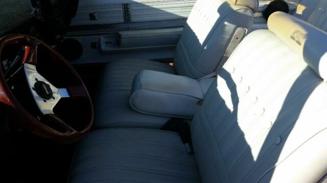 1975 Oldsmobile Eighty-Eight White - photo 10