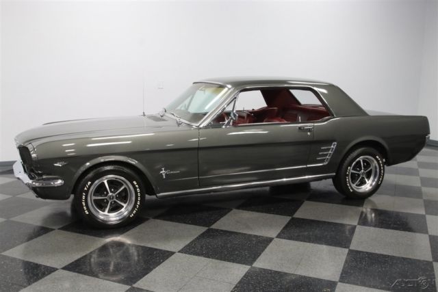 1966 Ford Mustang - photo 6