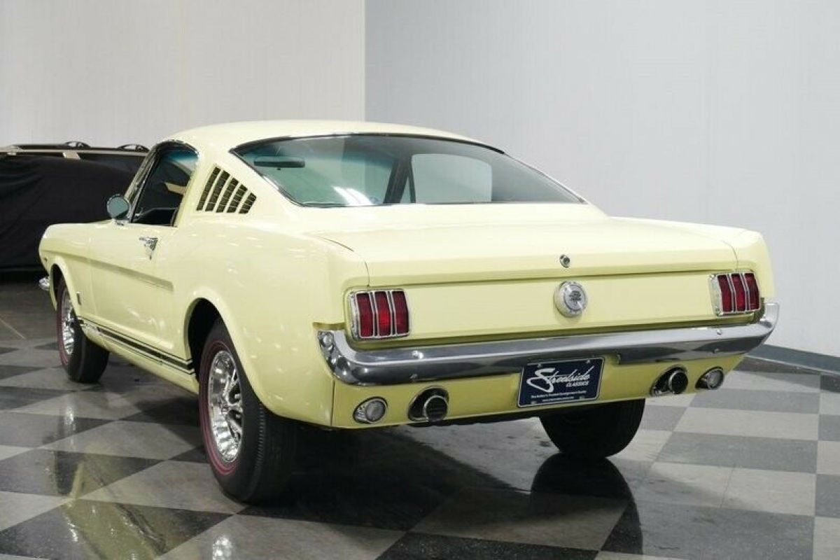 1966 Ford Mustang GT Fastback - photo 11