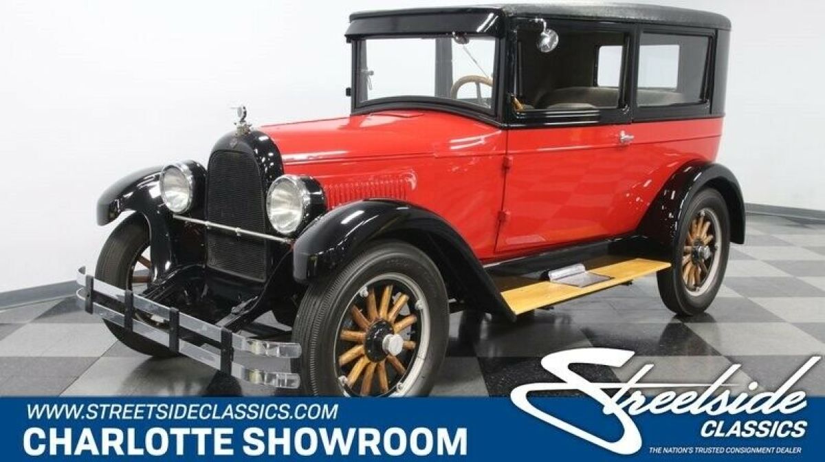 classic vintage pre war wooden spoke wheels chrome red black paint 1928 Willys Whippet