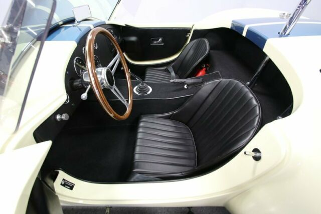 1966 Shelby Cobra Replica - photo 4