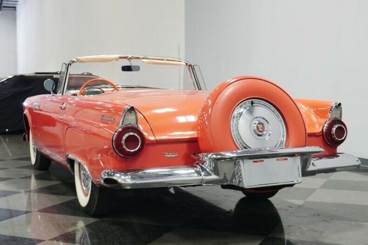1956 Ford Thunderbird - photo 11
