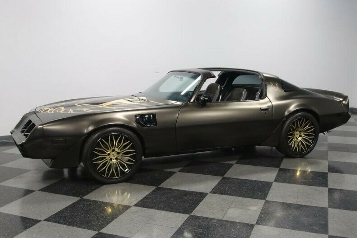 1981 Pontiac Firebird Trans Am Restomod - photo 7