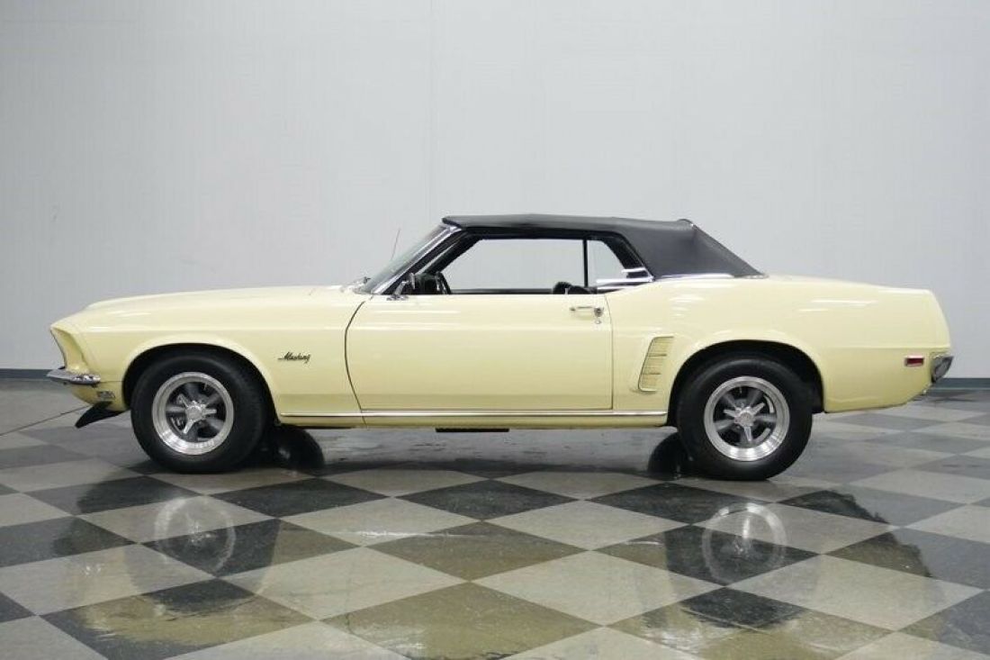 1969 Ford Mustang Convertible - photo 3