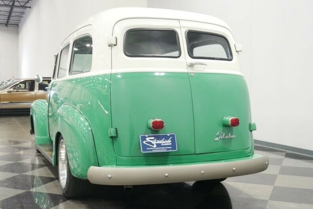 1951 Chevrolet Suburban Carryall - photo 11