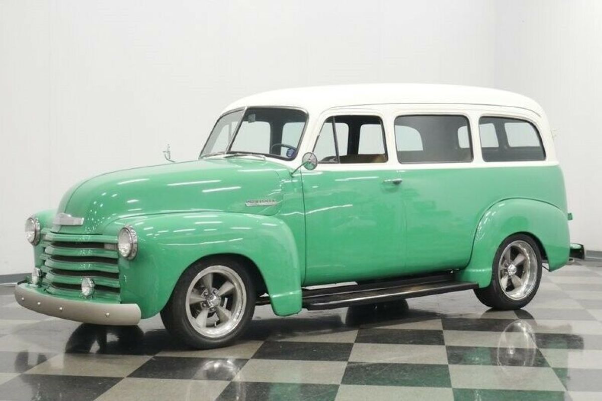 1951 Chevrolet Suburban Carryall - photo 6