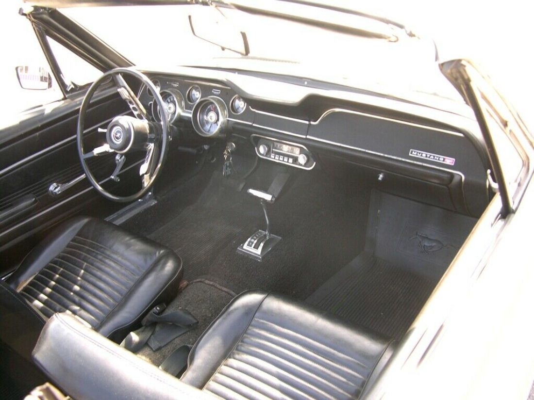 1967 Ford Mustang Convertible - photo 11