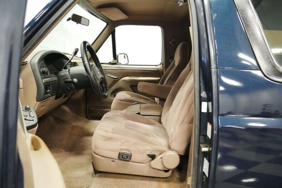 1993 Ford Bronco 4X4 Eddie Bauer - photo 5