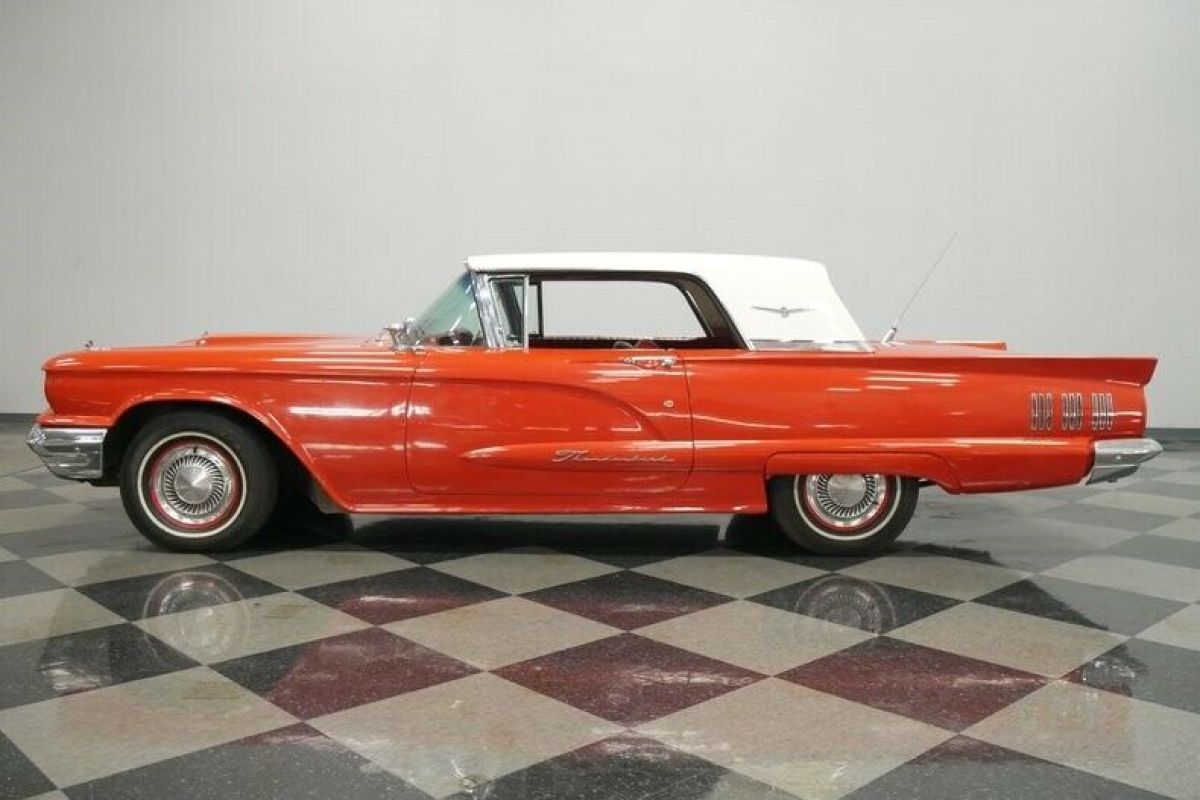 1960 Ford Thunderbird - photo 3