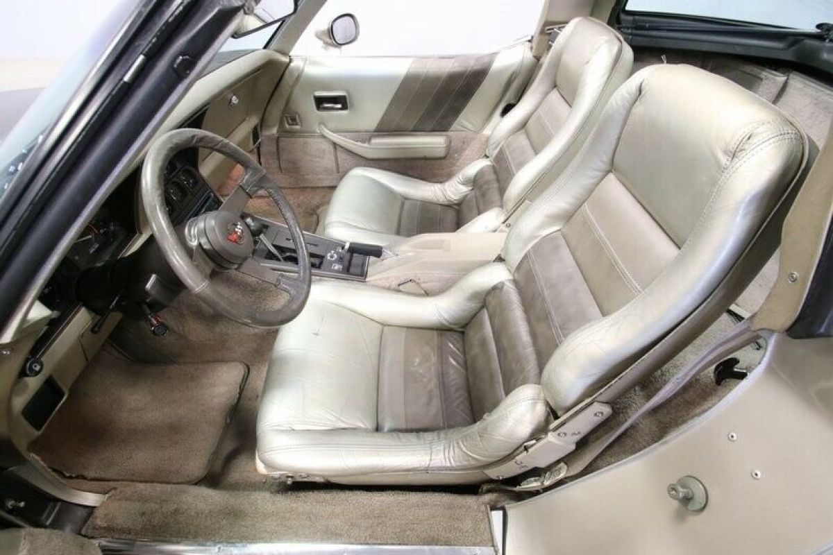1982 Chevrolet Corvette Collector Edition - photo 5