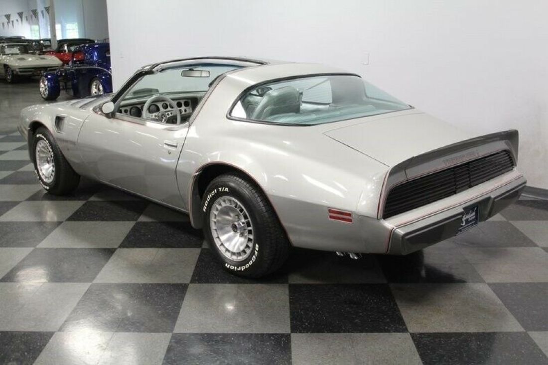 1979 Pontiac Firebird Trans Am 10th Anniversary Edition - photo 10