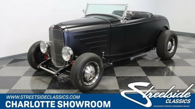 classic vintage triple black steel wheels chrome AutoMeter headers Edelbrock 1932 Ford Other Roadster