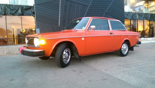 1974 Volvo 240 Model 142 - photo 3