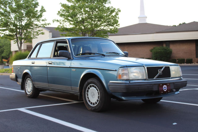 1987 Volvo 240 - photo 5
