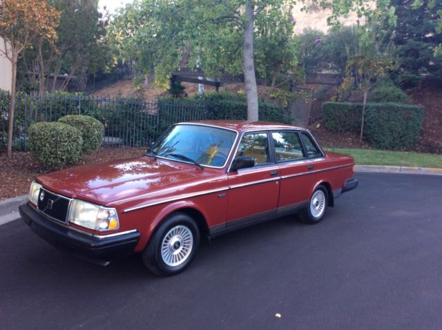 1986 Volvo 240 DL - photo 3