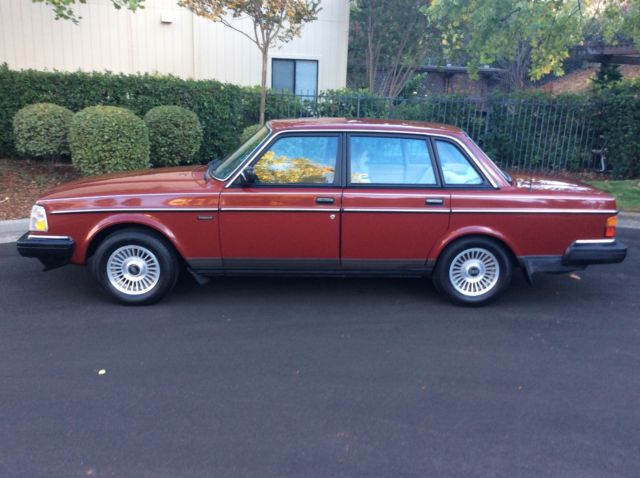 1986 Volvo 240 DL - photo 5