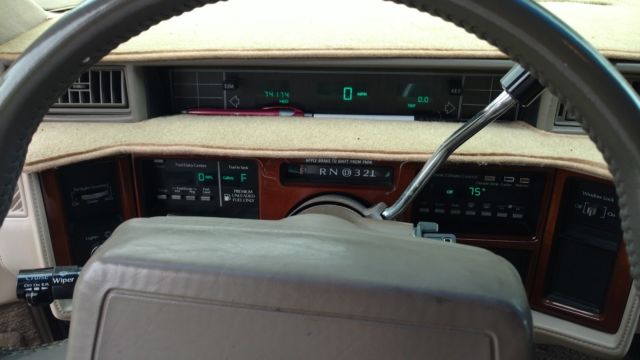 1993 Cadillac DeVille Series 60 - photo 12