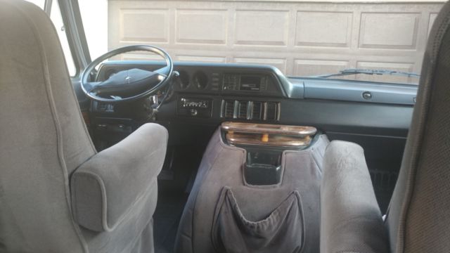 1989 Dodge Ram Van B250 Custom Conversion - photo 10