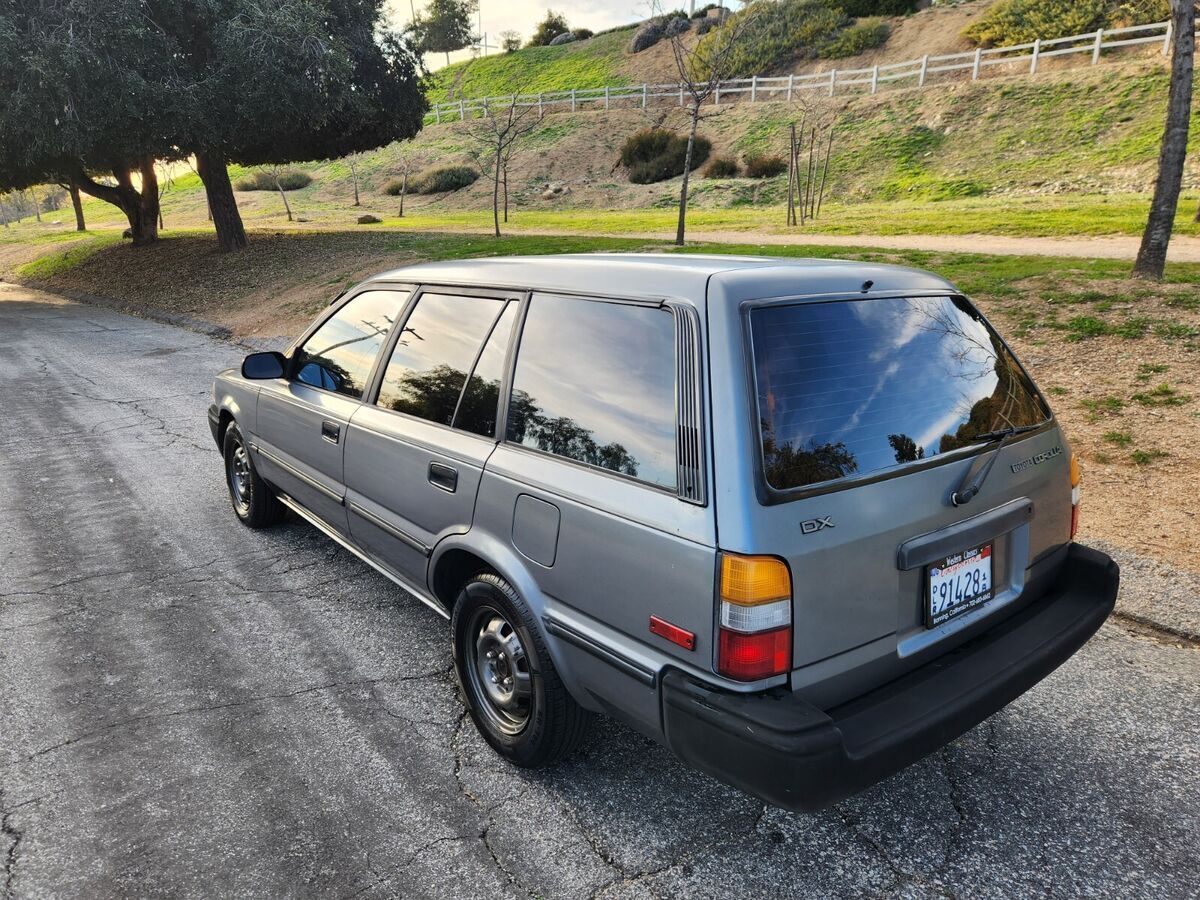 1990 Toyota Corolla DX Wagon - photo 5