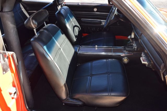 1969 Dodge Charger - photo 2