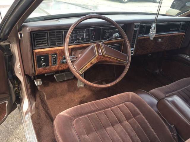 1983 Oldsmobile Toronado - photo 5