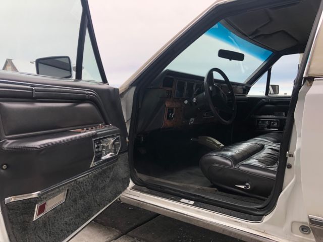 1985 Lincoln Town Car Limousine - photo 10