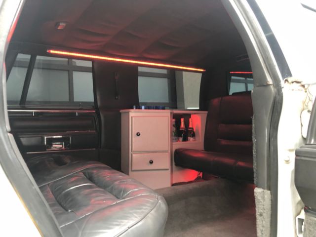 1985 Lincoln Town Car Limousine - photo 13