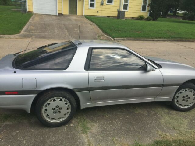 1986 Toyota Supra - photo 2