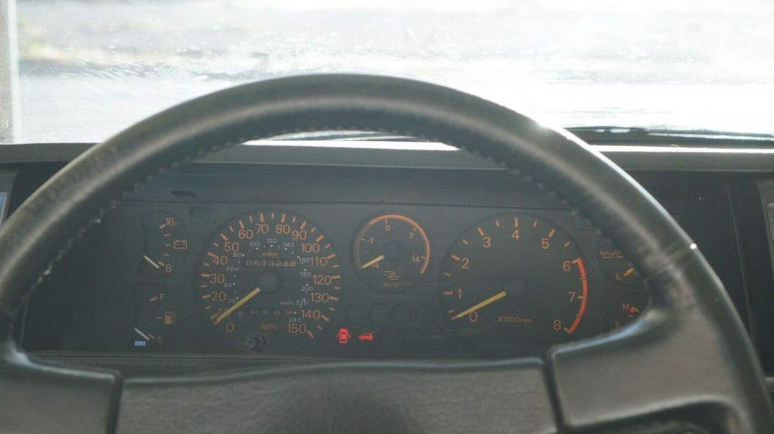 1989 Chrysler Conquest TSI - photo 8