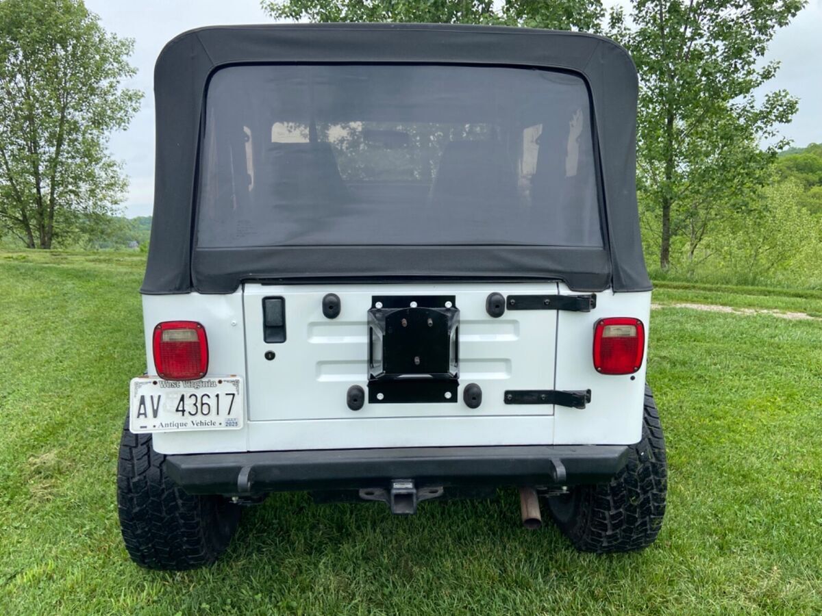 1990 Jeep Wrangler - photo 7