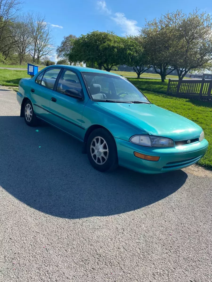 ***Clean*** 1993 Geo Prizm lSI 1993 Geo Prizm