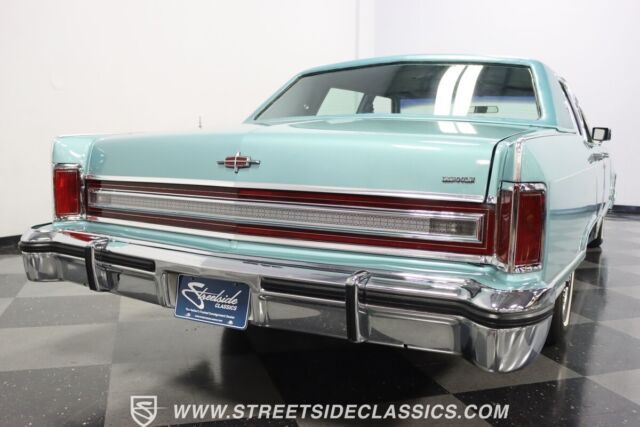 1979 Lincoln Continental Town Car - photo 10