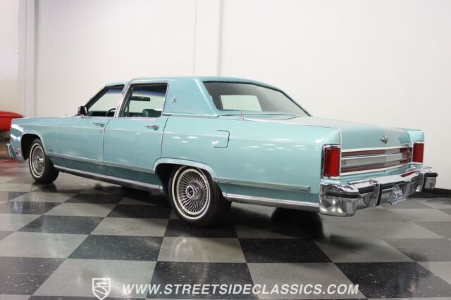 1979 Lincoln Continental Town Car - photo 7