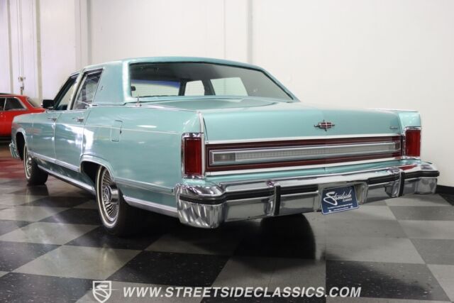 1979 Lincoln Continental Town Car - photo 8