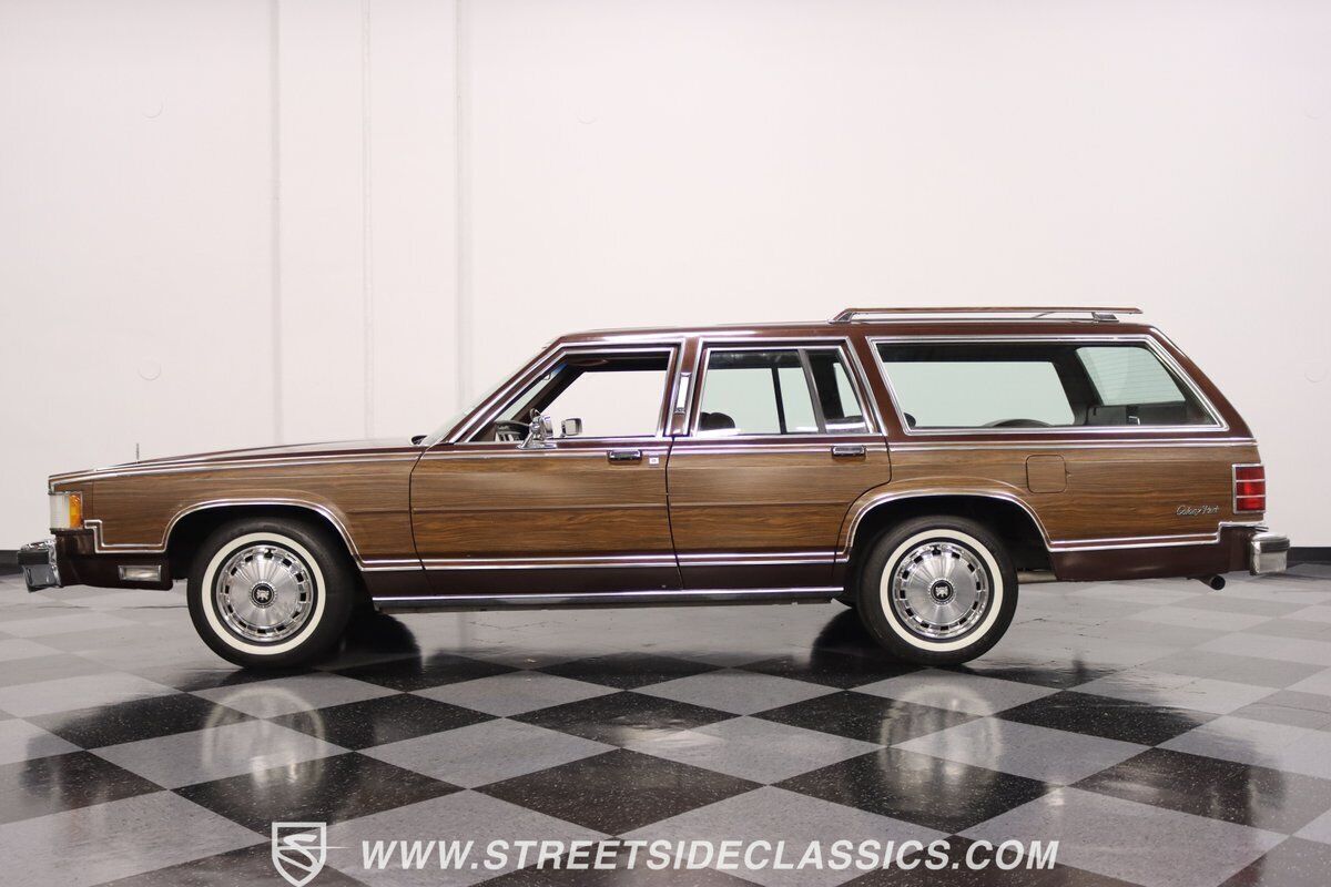 1984 Mercury Grand Marquis Colony Park Station Wagon - photo 3