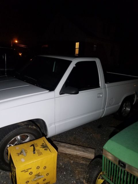 1988 Chevrolet C/K Pickup 1500 silverado - photo 2