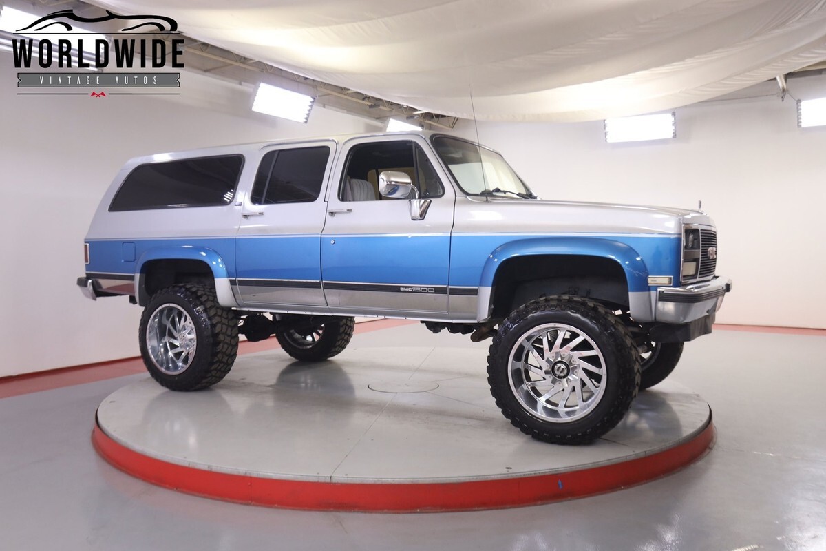1989 GMC Suburban - photo 2