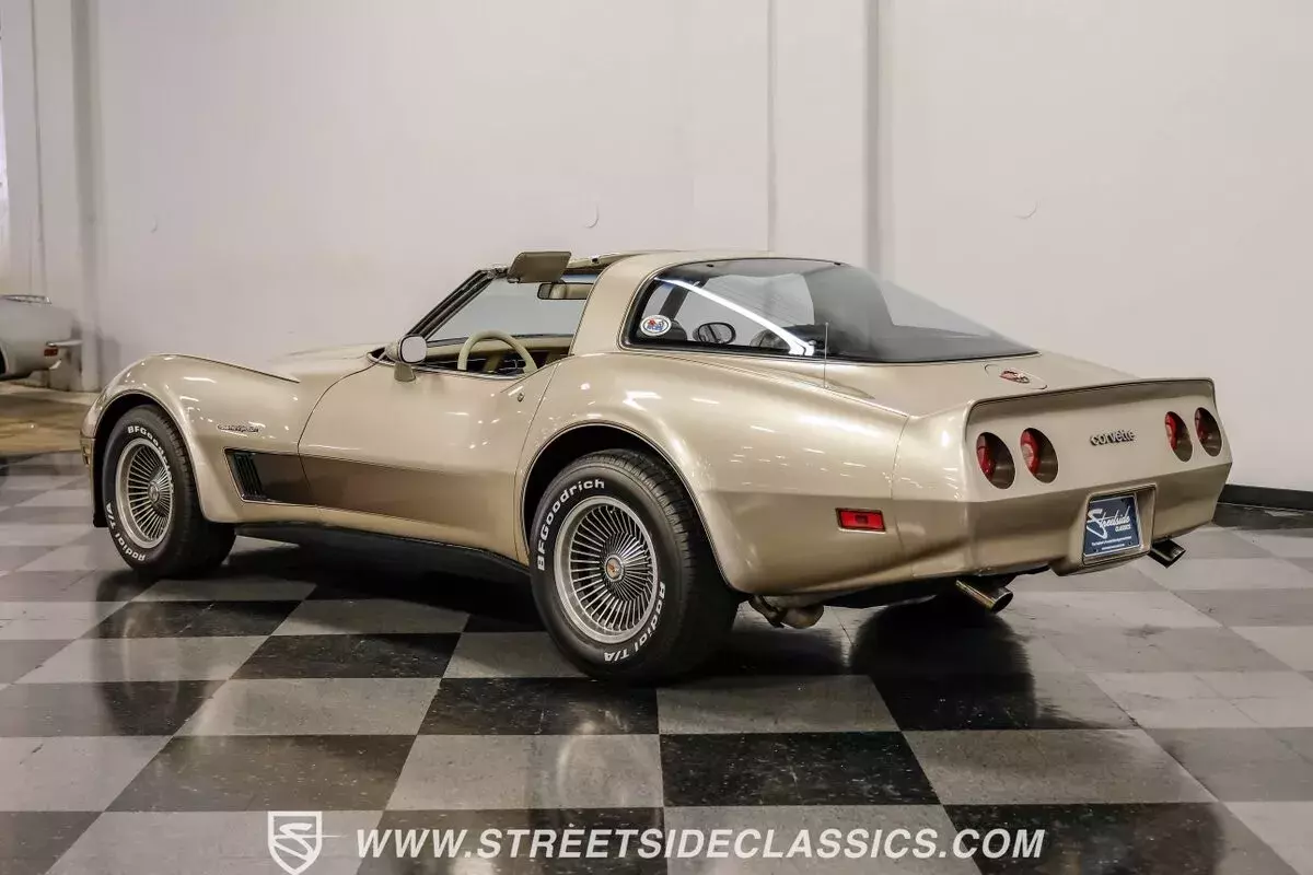 1982 Chevrolet Corvette Collector Edition - photo 11
