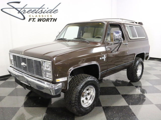 CLEAN & STRAIGHT 4X4! CRATE 350 V8, 700R4, 2" LIFT, ORIG PAINT, VERY SOLID TRUCK 1987 Chevrolet Blazer