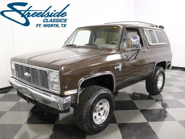 CLEAN & STRAIGHT 4X4! CRATE 350 V8 W/ 7500 MILES, 700R4, 2" LIFT, VERY SOLID! 1987 Chevrolet Blazer K5