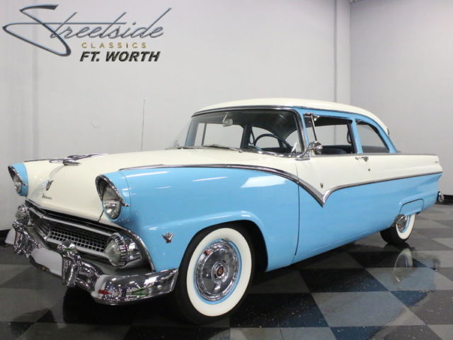 1955 Ford Fairlane - photo 2