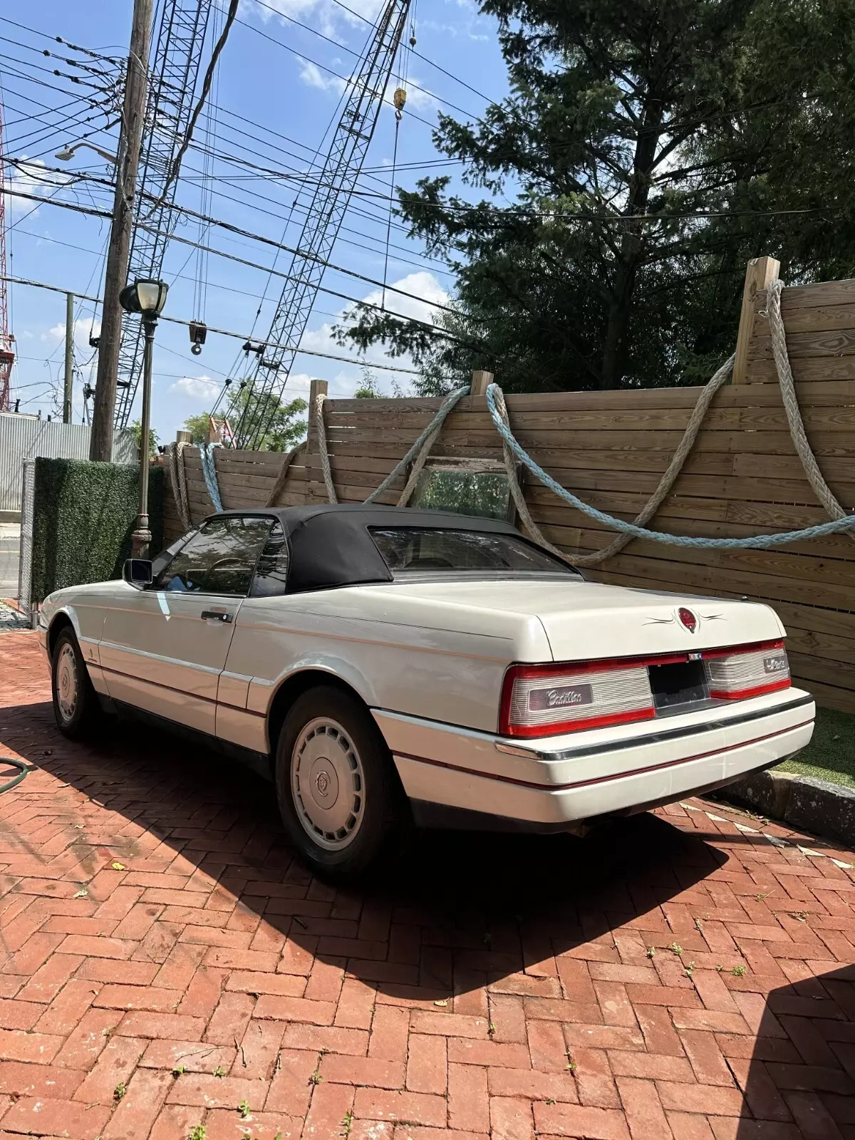 1991 Cadillac Allante CV - photo 3