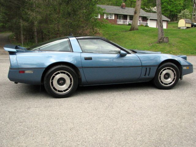 1984 Chevrolet Corvette Coupe - photo 9