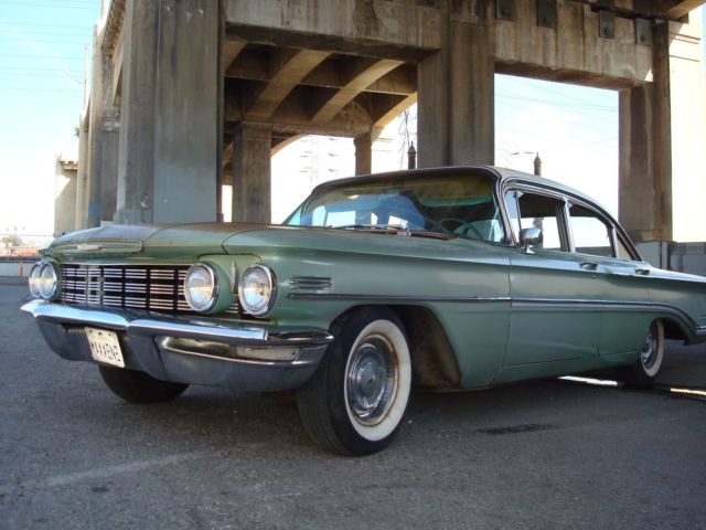 Clean and fun ride! Power seats, power windows and power brakes! One of a kind! 1960 Oldsmobile Ninety-Eight