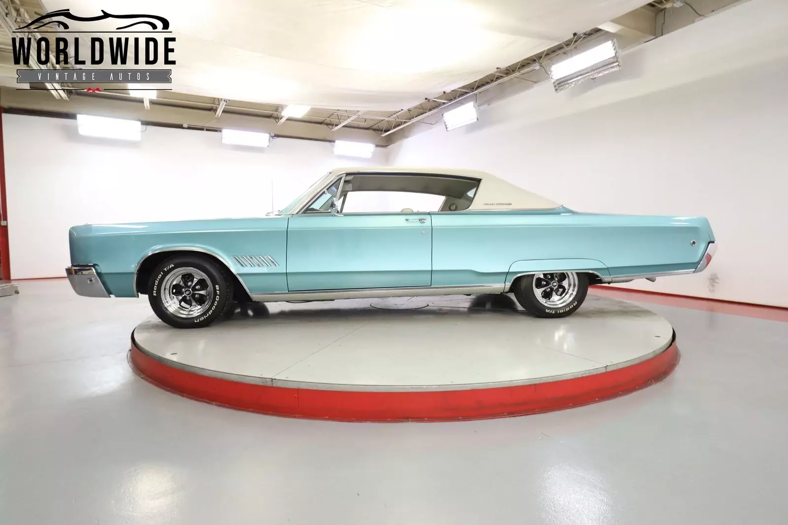 1968 Chrysler 300 - photo 3