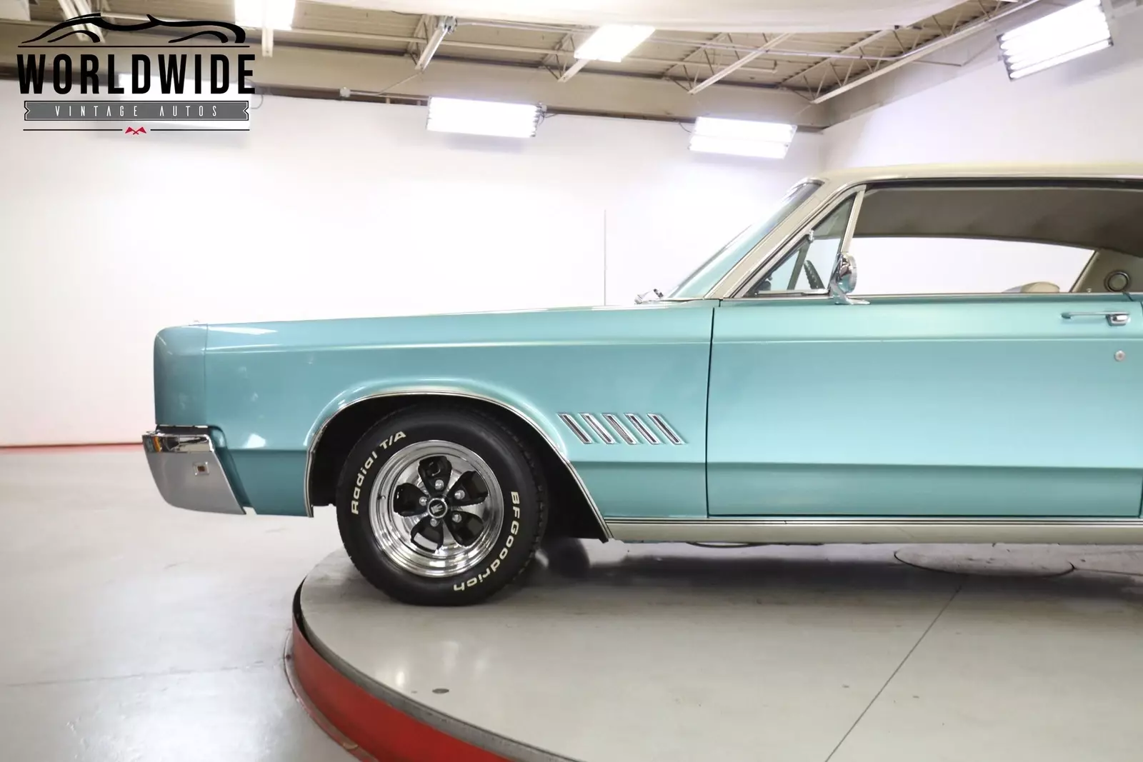 1968 Chrysler 300 - photo 7