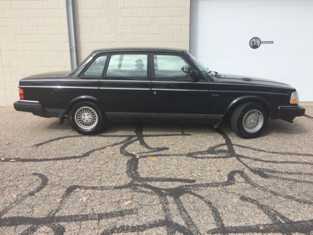 1993 Volvo 240 - photo 3