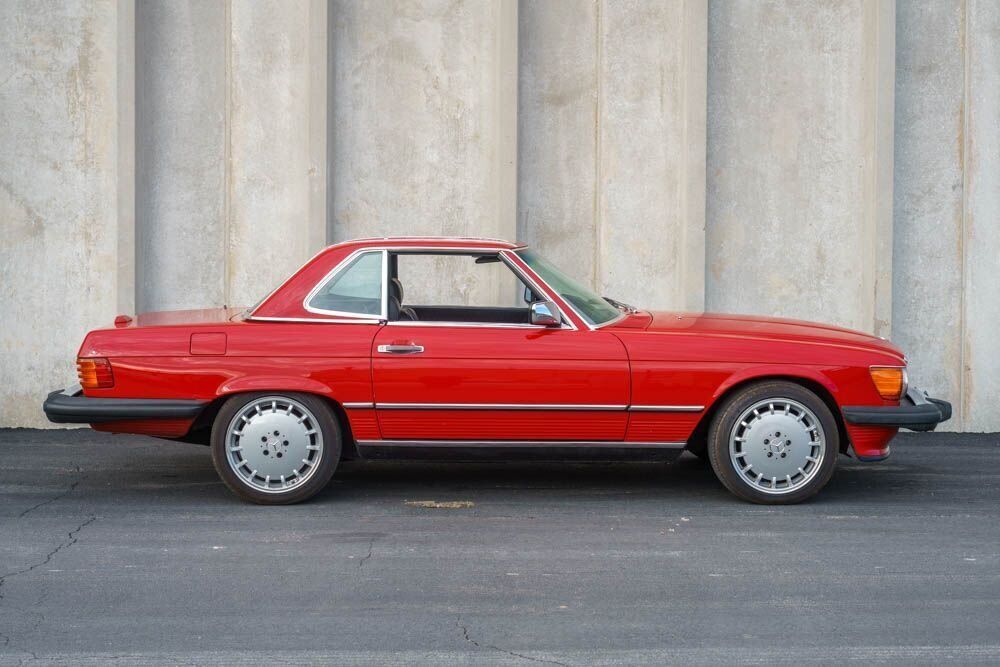 1988 Mercedes-Benz 560 SL Convertible - photo 4